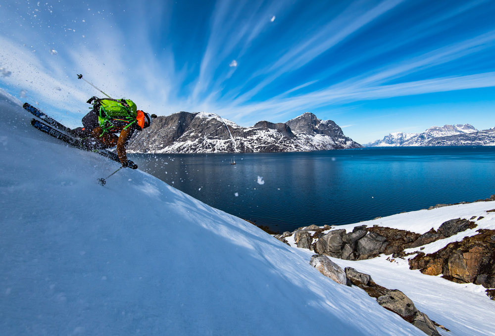 Ski by boat Norway